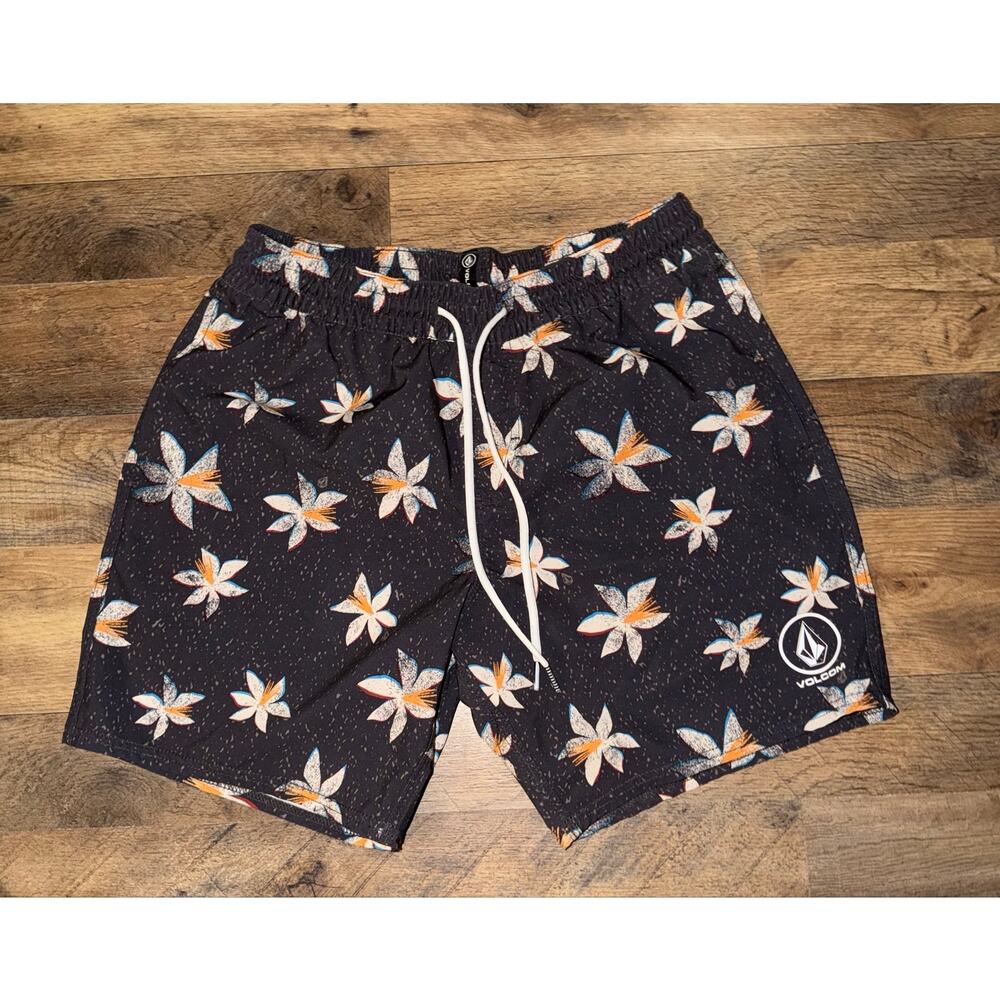 Volcom men’s black floral stretch surf swim shorts - Picture 10 of 12